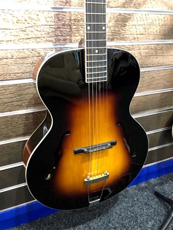 The Loar LH-600 Archtop Guitar, Sunburst- Image 3