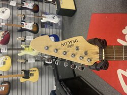 Deacon D3SC Electric Guitar, Vintage White