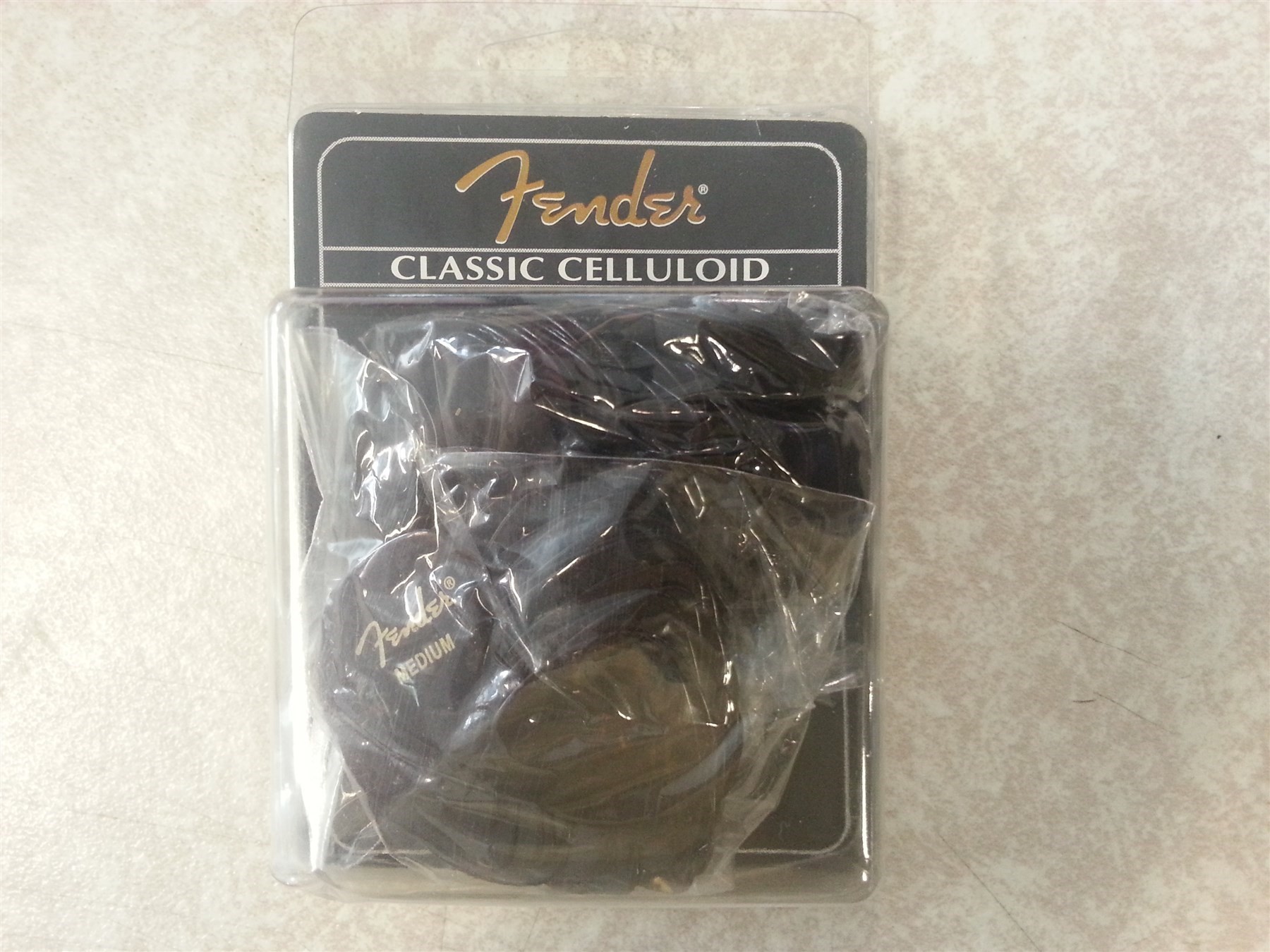 Fender Classic Celluloid Tortoiseshell Medium Plectrums, Box Of 144