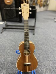 Iberica SC Soprano Traditional Ukulele, Natural