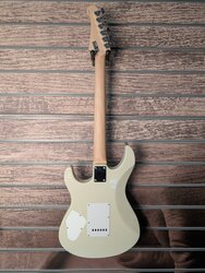 Yamaha Pacifica Electric Guitar 112V, Vintage White, Rosewood