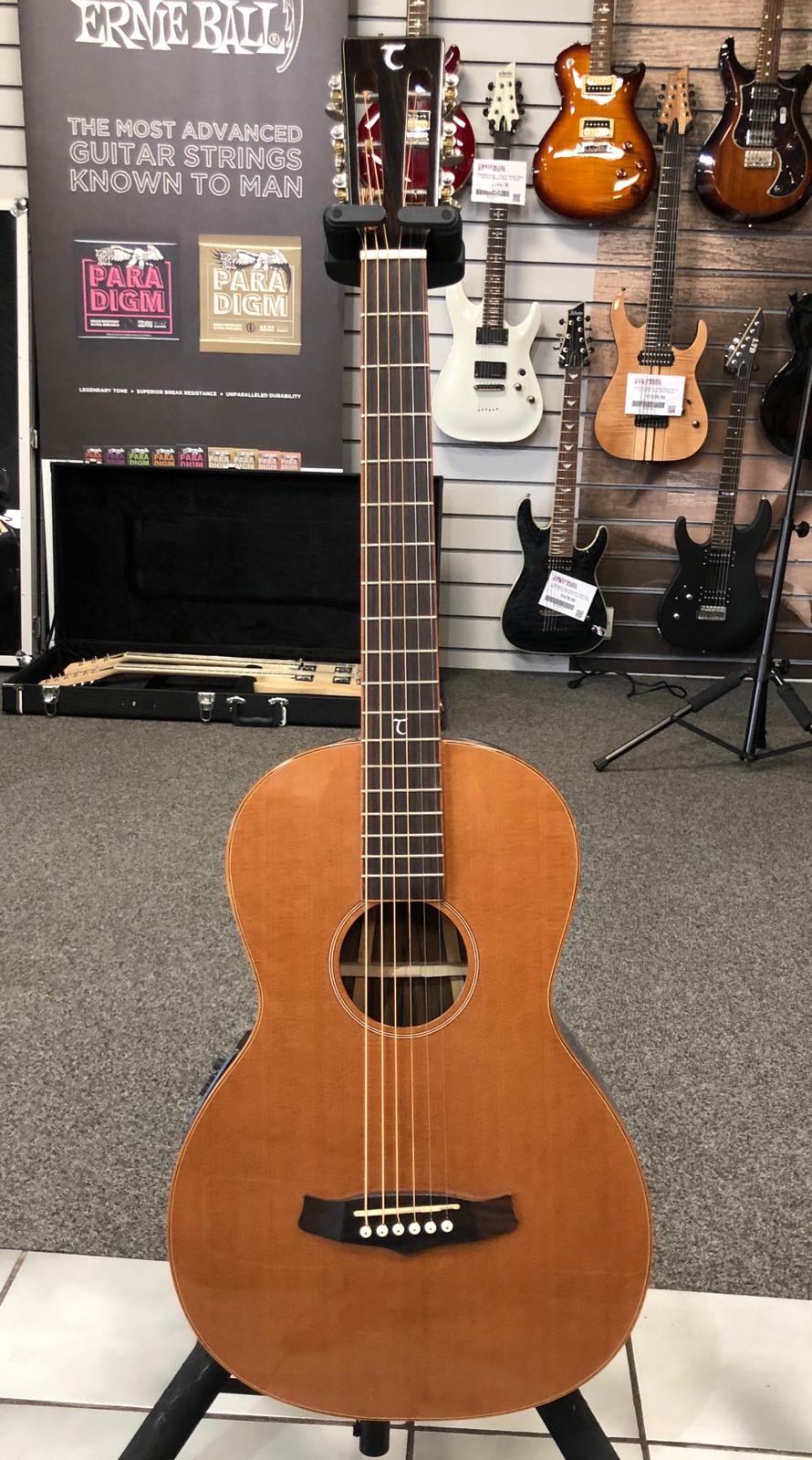 Tanglewood TWJP Electro Acoustic Parlour Guitar, Natural, Ex Demo