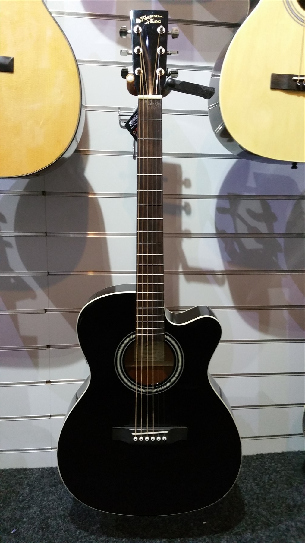Recording King ROM-06-CFE4 Electro Acoustic, Black
