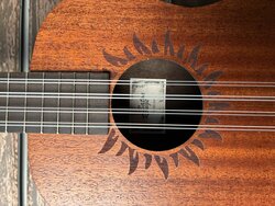 Baton Rouge Ukulele V2 Sun 8-String Tenor (BR-V2T8SUN)