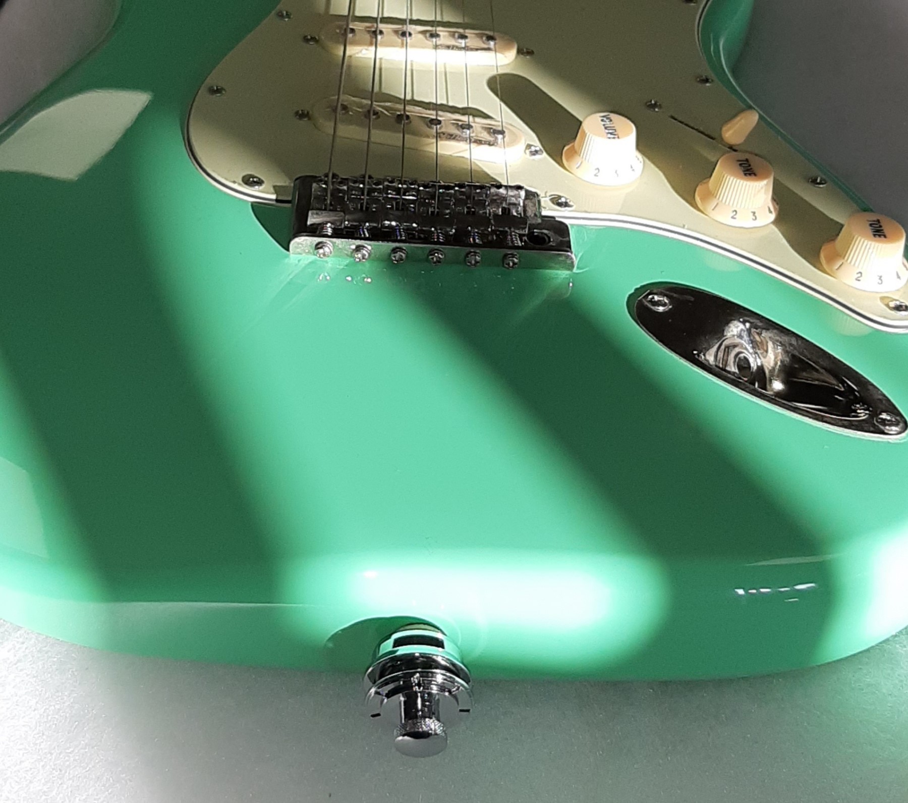 Hennessey Strap Locks, Chrome