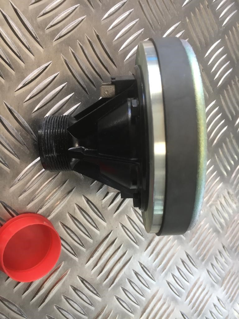 Ev top horn driver
