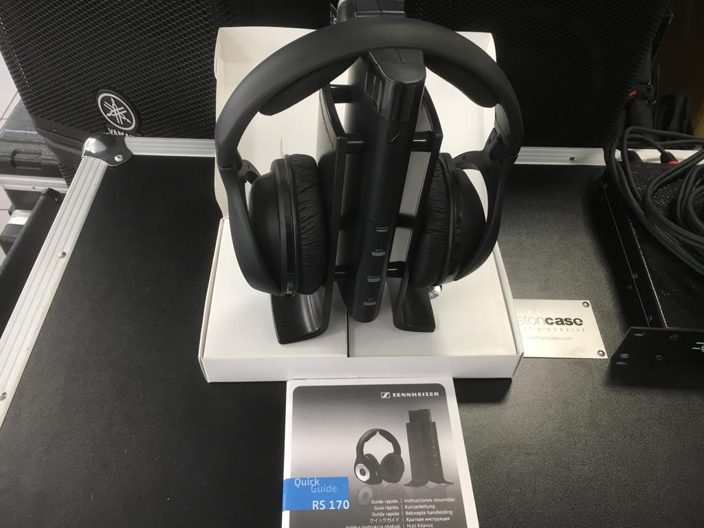 Sennheiser RS170 /Hdr 170 Wireless Headphones B Stock ,No Box, B Stock ,No Box ..New