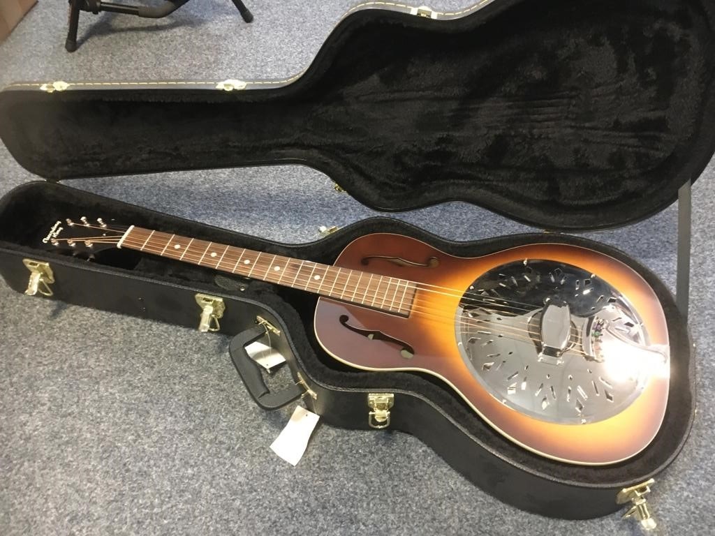 Recording King Hardshell Case, Parlour