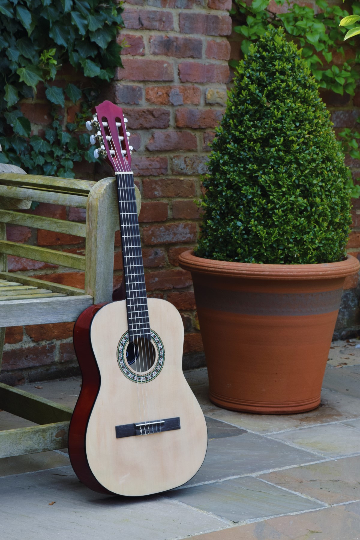 Chord CC34 Classical Guitar, Natural