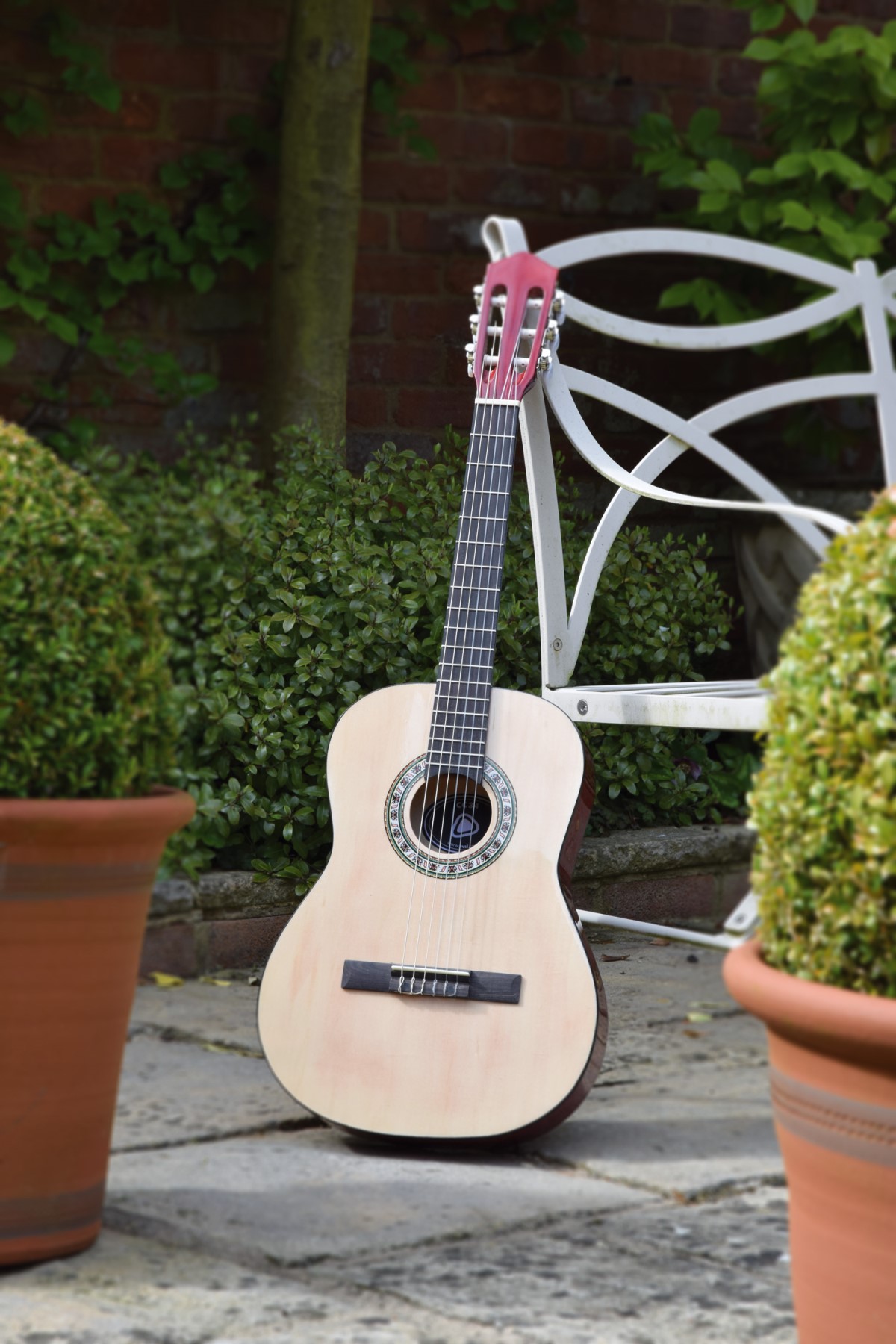 Chord CC34 Classical Guitar, Natural