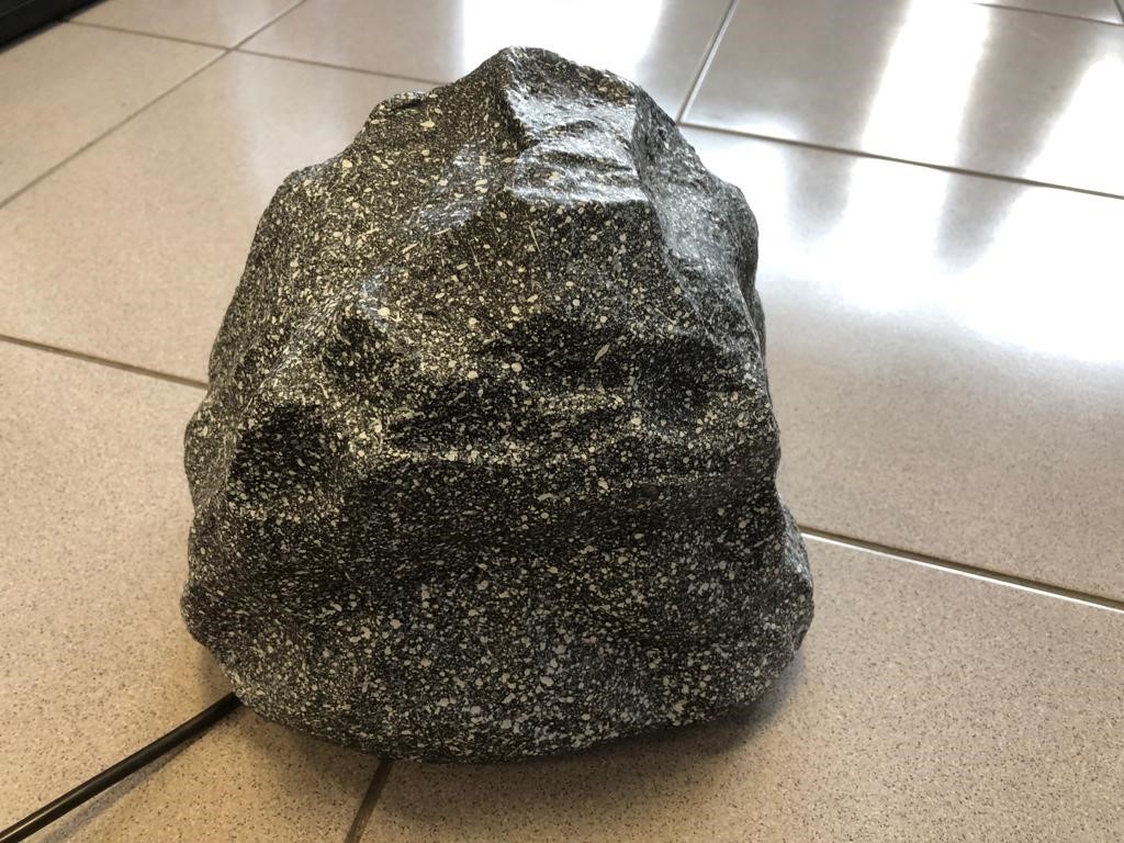 Outdoor Garden Rock Speaker, 5", 8 Ohms Only
