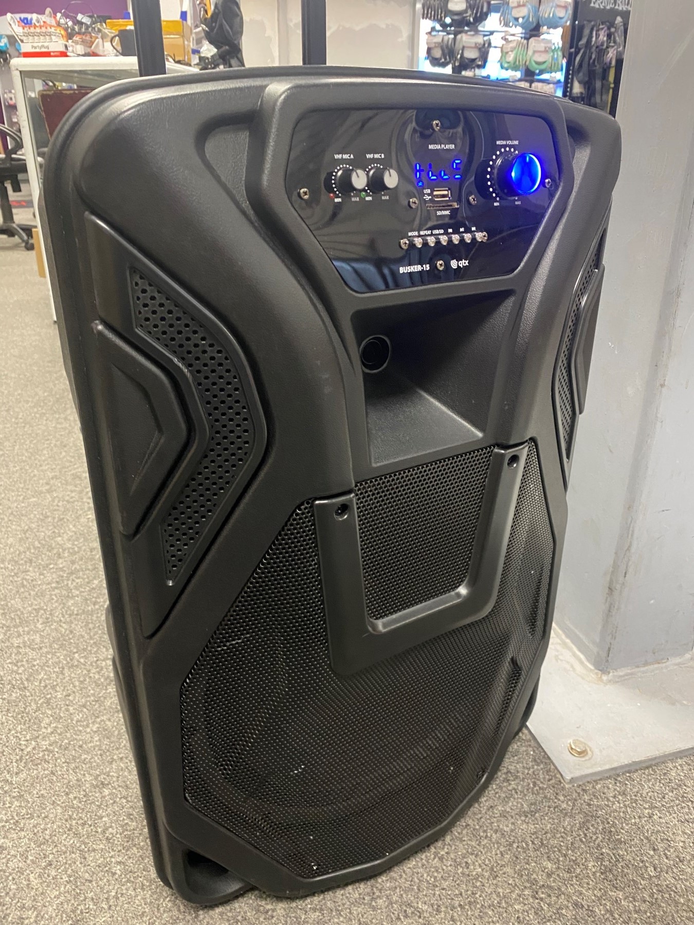 Qtx busker hot sale