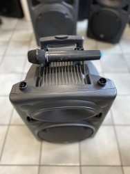 QTX QR10PA Battery / Mains Portable PA System 178.840 EX Demo, Handheld Mic