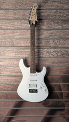 Yamaha Pacifica 012 Electric Guitar