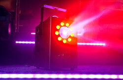 QTX Mooncloud 400W LED Fog Machine With RGB Moonflower Effect And Par Light, 160.491UK