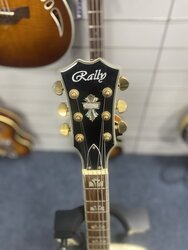 Rally 175 Archtop Left Handed - Used, White