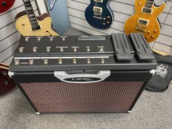 Line 6 Vetta Combo with FBX Pedalboard - Used