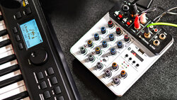 Citronic Q PAD Mini Mixer with USB/BT and Audio Interface, 170.814