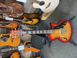 Peerless P1 with Case - Used, Sunburst