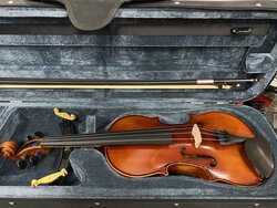 Primavera VF050 Antiqued Violin - Used