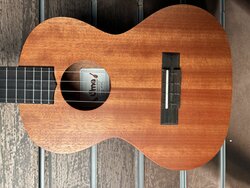 Uma Uk-03t Mh Tenor Ukulele, Natural