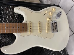 Jet JS300 Electric Guitar