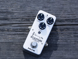 NU-X Sculpture Guitar Compressor Pedal