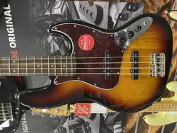 Squier Classic Vibe 60s Jazz Bass, Sunburst