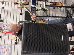 CUBA Active 6.5" Full-Range PA Cabinet with DSP + Bluetooth, 178.706