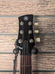 Yamaha RSS20 Revstar Electric Guitar with Deluxe Gig Bag, Vintage White