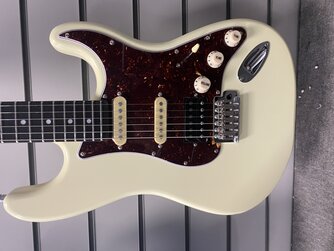 Patina PS-4 HSS Nitro Strat