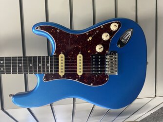Patina PS-4 HSS Nitro Strat