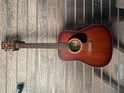 Art and Lutherie Spruce Acoustic - Used, Cherry Burst