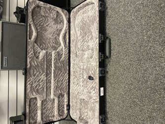 Fender Deluxe Moulded Strat/tele Case Used, Black