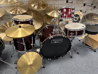 Mapex Tornado 5 Piece Drum Kit with Cymbals - Used, Red