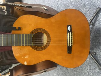 Valencia 4/4 Classical - Used